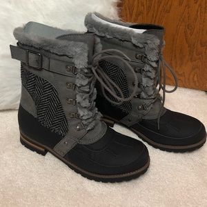 Rock and candy faux fur lined boot